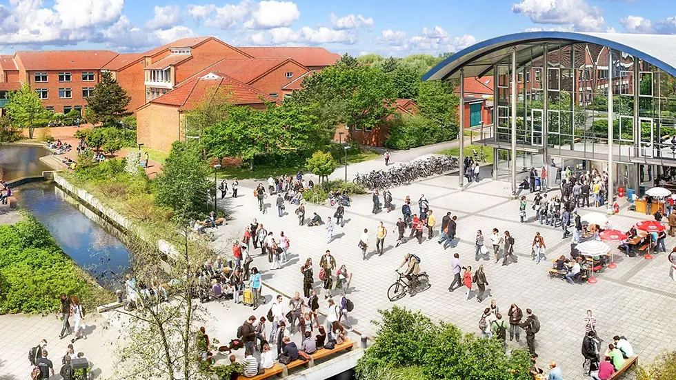 Emden Leer University