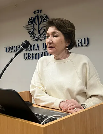 Zura Sansyzbayeva